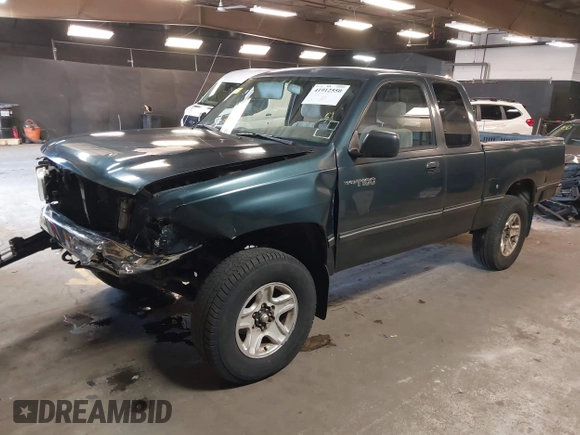 1996 Toyota T100 DX with VIN JT4UN22D2T0020138, listed as a IAAI auction lot 41912550 with 164,007 mi miles. Bid and sale history available at carsss.com. Image 17.