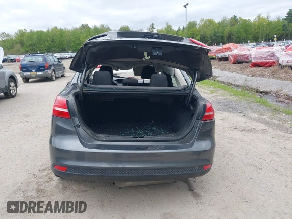 2016 Ford Focus SE z VIN 1FADP3F22GL327604, wystawiony jako IAAI lot #42319889 z przebiegiem 97 736 mil mil oraz . Historia ofert i sprzedaży dostępna na DreamBid. Obrazek 16.