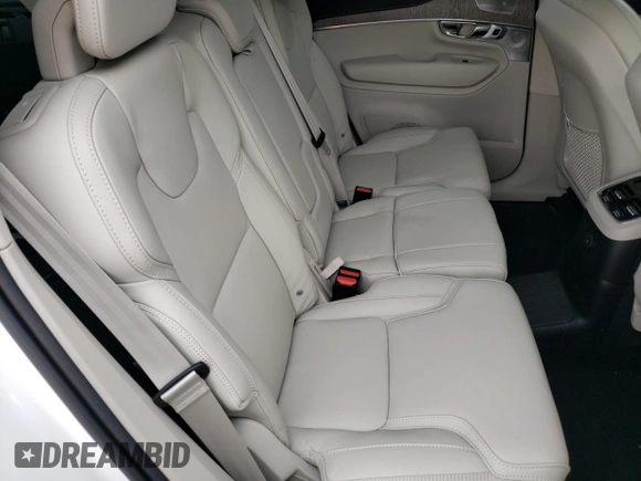 2023 Volvo XC90 Ultimate Bright Theme with VIN YV4H60CA0P1918791, listed as a Copart auction lot 47404573 with 6,208 mi miles and . Bid and sale history available at DreamBid. Image 11.