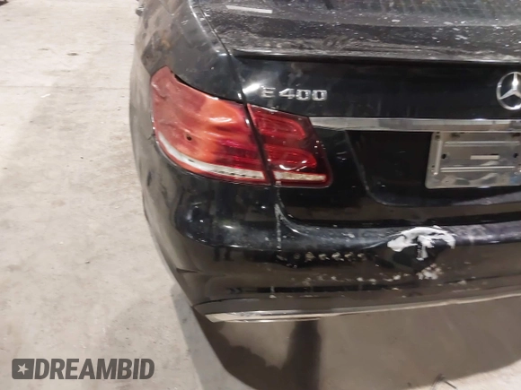2016 Mercedes-Benz E 400 with VIN WDDHF6HB5GB172605, listed as a IAAI auction lot 41224247 with 68,010 mi miles and . Bid and sale history available at carsss.com. Image 20.