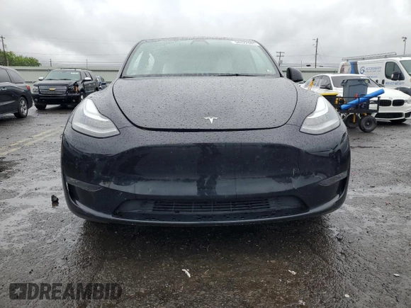 2022 Tesla Model Y Long Range z VIN 7SAYGDEE0NF327147, wystawiony jako Copart lot #58422885 z przebiegiem 39 021 mil mil oraz Szkody całkowita. Historia ofert i sprzedaży dostępna na DreamBid. Obrazek 5.