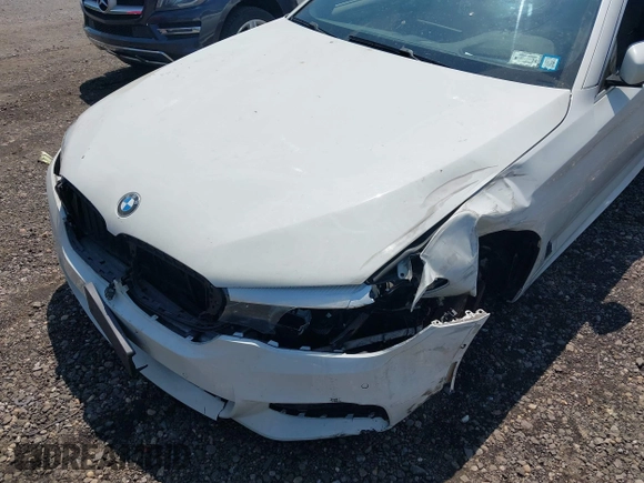 2018 BMW 5 Series 530i xDrive with VIN WBAJA7C50JG907628, listed as a IAAI auction lot 42646818 with 100,215 mi miles and . Bid and sale history available at DreamBid. Image 6.