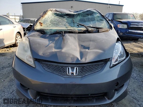 2011 Honda Fit Sport with VIN JHMGE8H59BC015921, listed as a Copart auction lot 49580215 with Not Provided miles and Salvage Title. Bid and sale history available at DreamBid. Image 5.