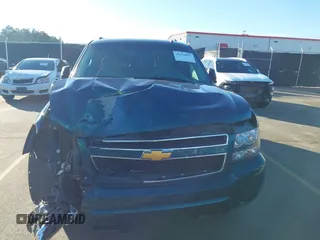 2007 Chevrolet Suburban LT with VIN 3GNFC16J07G102869, listed as a IAAI auction lot 41428031 with Not provided miles and . Bid and sale history available at DreamBid. Image 11.