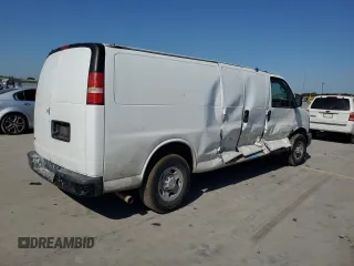 2014 Chevrolet Express Cargo Van with VIN 1GCWGGBA8E1197909, listed as a Copart auction lot 74050564 with 0 mi miles and Salvage Title. Bid and sale history available at carsss.com. Image 3.