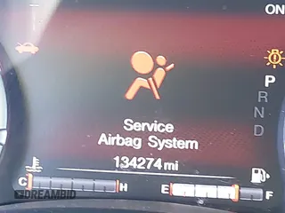2017 Jeep Renegade Limited с VIN ZACCJADB1HPE51374, выставлен на аукционе IAAI как лот 41758004 с пробегом 134 274 миль миль и . История ставок и продаж доступна на DreamBid. Изображение 16.