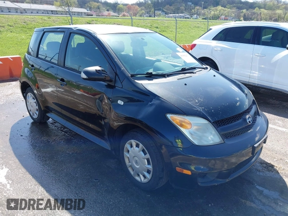 2006 Scion xA with VIN JTKKT624760153415, listed as a IAAI auction lot 41962173 with 118,070 mi miles. Bid and sale history available at carsss.com. Image 1.
