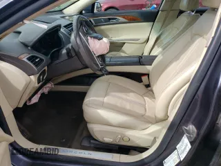 2014 Lincoln MKZ with VIN 3LN6L2G94ER804483, listed as a Copart auction lot 44437635 with 167,796 mi miles and Salvage Title. Bid and sale history available at DreamBid. Image 7.