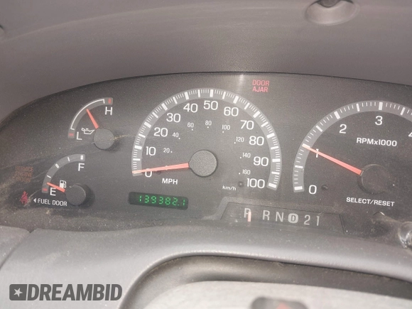 2003 Ford F-150 XLT with VIN 1FTRW08L03KC44731, listed as a IAAI auction lot 42306287 with 139,382 mi miles and . Bid and sale history available at DreamBid. Image 15.