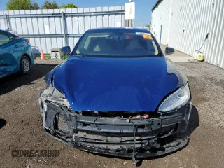 2014 Tesla Model S 60 z VIN 5YJSA1H10EFP35319, wystawiony jako Copart lot #53868745 z przebiegiem 209 424 mil mil oraz Szkoda całkowita • Salvage title. Historia ofert i sprzedaży dostępna na DreamBid. Obrazek 5.