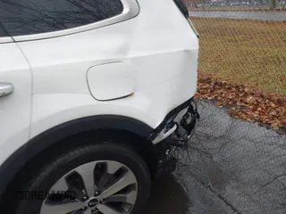 2020 Kia Telluride S with VIN 5XYP6DHC4LG065015, listed as a IAAI auction lot 41047486 with 72,851 mi miles and . Bid and sale history available at DreamBid. Image 6.