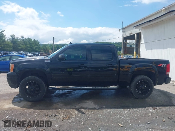 2011 GMC Sierra 1500 SLT with VIN 3GTP2WE34BG283175, listed as a IAAI auction lot 42681744 with 124,863 mi miles and . Bid and sale history available at DreamBid. Image 14.