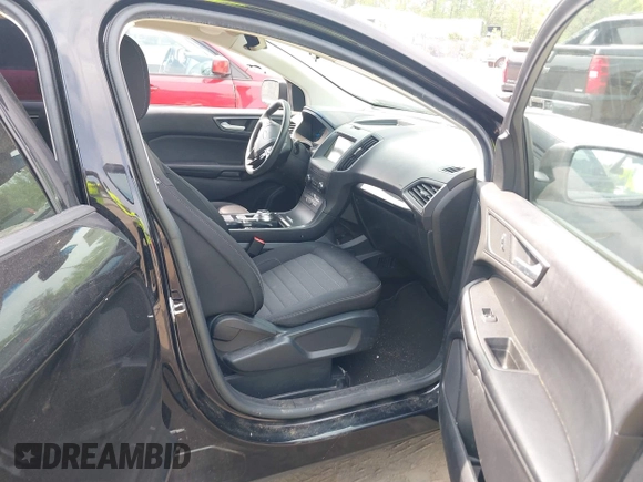 2020 Ford Edge SE with VIN 2FMPK4G94LBB44654, listed as a IAAI auction lot 42105374 with 112,126 mi miles and . Bid and sale history available at DreamBid. Image 5.