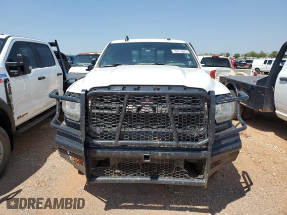 2022 Ram 3500 Tradesman z VIN 3C63R3GL4NG238612, wystawiony jako Copart lot #51502195 z przebiegiem 110 373 mil mil oraz Czysty tytuł • Clean title. Historia ofert i sprzedaży dostępna na DreamBid. Obrazek 5.