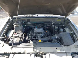 2000 Isuzu Trooper S with VIN JACDJ58X8Y7J10132, listed as a IAAI auction lot 42731475 with 161,020 mi miles and . Bid and sale history available at DreamBid. Image 10.