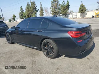 2019 BMW 7 Series 740i z VIN WBA7E2C57KB217388, wystawiony jako Copart lot #61867745 z przebiegiem 109 810 mil mil oraz Szkoda całkowita • Salvage title. Historia ofert i sprzedaży dostępna na DreamBid. Obrazek 2.