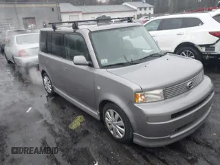 2005 Scion xB with VIN JTLKT324X54026756, listed as a IAAI auction lot 41838376 with 308,156 mi miles. Bid and sale history available at carsss.com. Image 1.