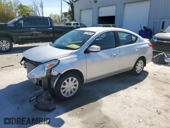 2015 Nissan Versa SV with VIN 3N1CN7AP2FL921458, listed as a Copart auction lot 50165295 with 85,593 mi miles and Salvage Title. Bid and sale history available at carsss.com. Image 1.
