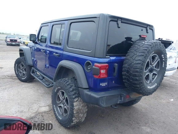 2019 Jeep Wrangler Unlimited Sport Altitude with VIN 1C4HJXDG6KW578572, listed as a IAAI auction lot 41921919 with 30,247 mi miles and . Bid and sale history available at DreamBid. Image 3.