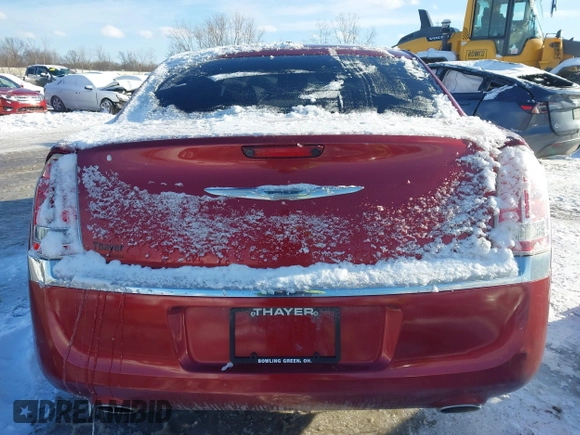 2014 Chrysler 300 with VIN 2C3CCAET9EH104233, listed as a IAAI auction lot 41581466 with 127,772 mi miles. Bid and sale history available at carsss.com. Image 17.
