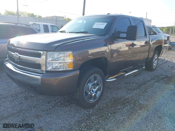2007 Chevrolet Silverado 1500 LT w/2LT with VIN 2GCEK13M671524630, listed as a IAAI auction lot 41978362 with 243,905 mi miles. Bid and sale history available at carsss.com. Image 17.