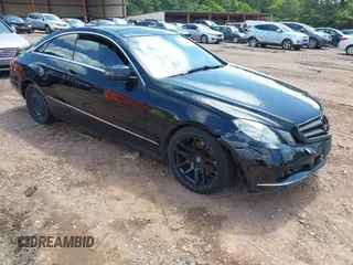 2013 Mercedes-Benz E 350 with VIN WDDKJ5KB0DF196368, listed as a IAAI auction lot 42614392 with 212,552 mi miles and . Bid and sale history available at DreamBid. Image 1.