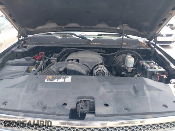 2011 Chevrolet Silverado 1500 LT with VIN 3GCPCSE06BG394810, listed as a IAAI auction lot 42162416 with Not Provided miles. Bid and sale history available at carsss.com. Image 10.