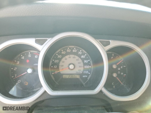 2004 Toyota 4Runner SR5 with VIN JTEZU14R140020415, listed as a Copart auction lot 49425005 with 236,027 mi miles and Salvage Title. Bid and sale history available at carsss.com. Image 9.