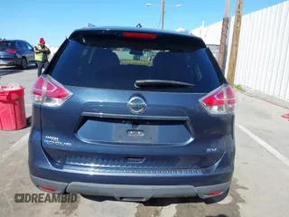 2016 Nissan Rogue SV with VIN 5N1AT2MTXGC915339, listed as a IAAI auction lot 41914506 with 164,832 mi miles and . Bid and sale history available at carsss.com. Image 17.