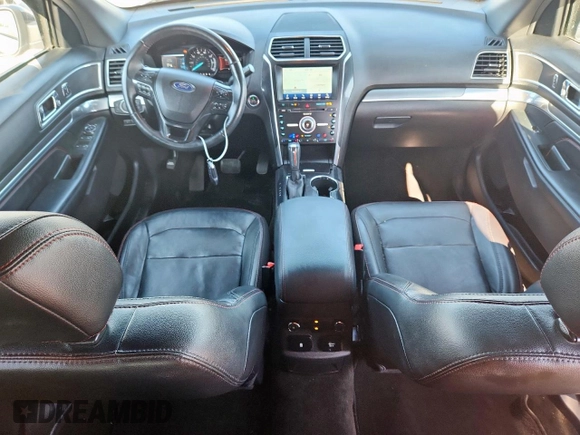 2017 Ford Explorer Sport с VIN 1FM5K8GT6HGD41027, выставлен на аукционе Copart как лот 59984045 с пробегом 114 418 миль миль и Списание • Salvage title. История ставок и продаж доступна на DreamBid. Изображение 8.