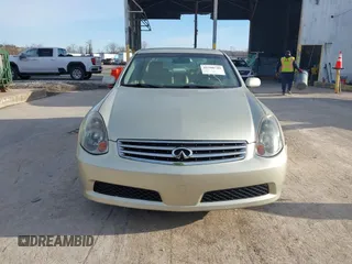 2005 Infiniti G35 z VIN JNKCV51E25M219854, wystawiony jako IAAI lot #41798749 z przebiegiem 221 085 mil mil oraz . Historia ofert i sprzedaży dostępna na DreamBid. Obrazek 6.
