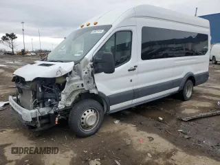 2015 Ford Transit XL z VIN 1FBVU4XG6FKA71404, wystawiony jako Copart lot #49921415 z przebiegiem 66 405 mil mil oraz Tytuł czysty. Historia ofert i sprzedaży dostępna na DreamBid. Obrazek 1.