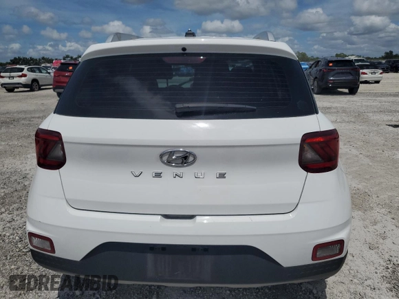 2024 Hyundai Venue SEL with VIN KMHRC8A37RU286811, listed as a Copart auction lot 60373265 with 23,337 mi miles and Non repairable. Bid and sale history available at DreamBid. Image 6.