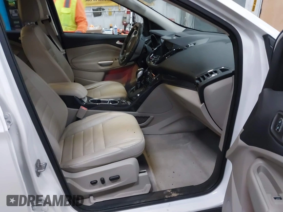2016 Ford Escape Titanium with VIN 1FMCU9J94GUC79910, listed as a IAAI auction lot 41644467 with 43,261 mi miles. Bid and sale history available at carsss.com. Image 5.