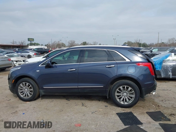 2018 Cadillac XT5 Luxury FWD with VIN 1GYKNCRS3JZ142575, listed as a IAAI auction lot 41546325 with 220,513 mi miles. Bid and sale history available at carsss.com. Image 14.