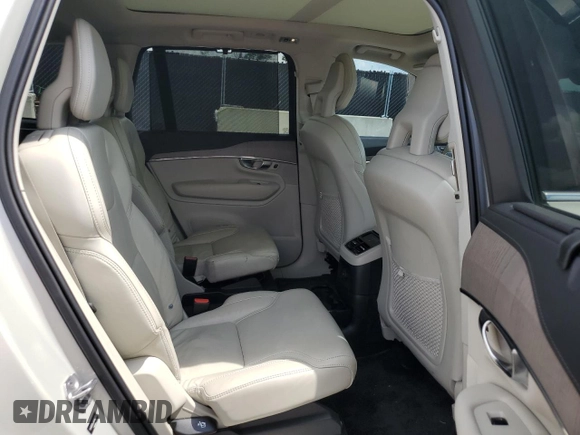2021 Volvo XC90 Inscription Expression with VIN YV4BR00L5M1756476, listed as a Copart auction lot 58177035 with 45,699 mi miles and Salvage title. Bid and sale history available at DreamBid. Image 11.