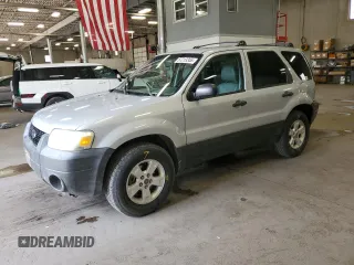 2005 Ford Escape XLT с VIN 1FMYU93155DA15668, выставлен на аукционе Copart как лот 57213355 с пробегом 194 147 миль миль и Списание • Salvage title. История ставок и продаж доступна на DreamBid. Изображение 1.
