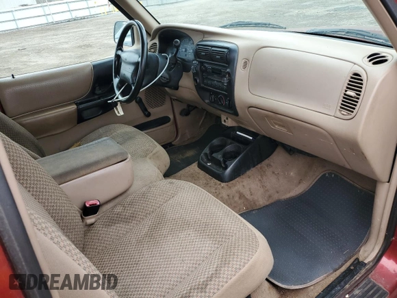 1999 Ford Ranger XL z VIN 1FTZR15V3XTA84511, wystawiony jako Copart lot #57295265 z przebiegiem 207 550 mil mil oraz Czysty tytuł • Clean title. Historia ofert i sprzedaży dostępna na DreamBid. Obrazek 8.