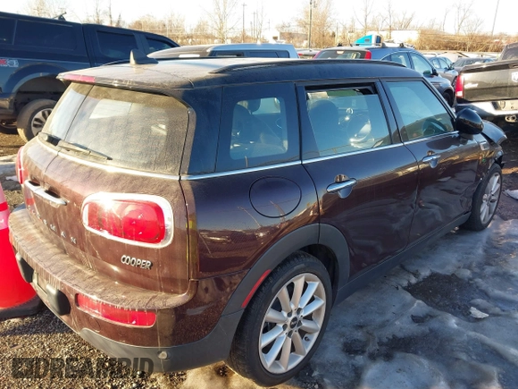 2016 MINI Clubman z VIN WMWLN5C50G2E29740, wystawiony jako IAAI lot #41345976 z przebiegiem 67 124 mil mil oraz . Historia ofert i sprzedaży dostępna na DreamBid. Obrazek 4.