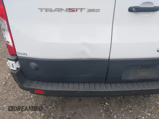 2019 Ford Transit Passenger XL with VIN 1FBZX2CM9KKA25228, listed as a IAAI auction lot 40274823 with 35,155 mi miles. Bid and sale history available at carsss.com. Image 6.