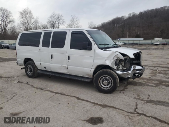 2008 Ford Econoline Passenger XL with VIN 1FBNE31L48DA80204, listed as a Copart auction lot 43873375 with 181,378 mi miles and Salvage Title. Bid and sale history available at carsss.com. Image 4.