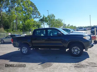 2016 Toyota Tacoma SR5 with VIN 5TFAX5GN1GX055850, listed as a IAAI auction lot 41828806 with 111,655 mi miles. Bid and sale history available at carsss.com. Image 13.