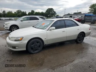 2001 Lexus ES 300 with VIN JT8BF28G510319575, listed as a Copart auction lot 54321275 with 139,224 mi miles and Non Repairable. Bid and sale history available at DreamBid. Image 1.