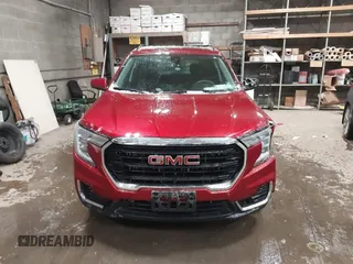 2022 GMC Terrain SLE z VIN 3GKALTEV2NL147016, wystawiony jako IAAI lot #41515528 z przebiegiem 23 688 mil mil oraz . Historia ofert i sprzedaży dostępna na DreamBid. Obrazek 12.