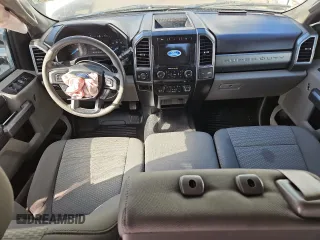 2020 Ford F-250 XL с VIN 1FT7W2B65LEC33972, выставлен на аукционе Copart как лот 54746105 с пробегом 99 013 миль миль и Списание • Salvage title. История ставок и продаж доступна на DreamBid. Изображение 8.