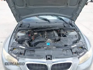 2009 BMW 3 Series 328i xDrive z VIN WBAWV53549PF95715, wystawiony jako IAAI lot #42296949 z przebiegiem 182 003 mil mil oraz . Historia ofert i sprzedaży dostępna na DreamBid. Obrazek 10.