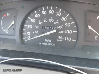 2002 Toyota Tacoma with VIN 5TENL42N92Z027486, listed as a IAAI auction lot 41819045 with 252,777 mi miles. Bid and sale history available at carsss.com. Image 7.