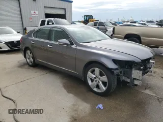 2012 Lexus LS 460 z VIN JTHBL5EF3C5108290, wystawiony jako Copart lot #55386425 z przebiegiem Nie podano mil oraz Szkody całkowita. Historia ofert i sprzedaży dostępna na DreamBid. Obrazek 4.