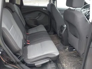 2013 Ford Escape SE with VIN 1FMCU9G94DUA21681, listed as a IAAI auction lot 42057896 with 197,257 mi miles. Bid and sale history available at carsss.com. Image 8.
