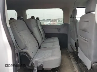 2018 Ford Transit Passenger XL z VIN 1FBZX2ZM3JKA29748, wystawiony jako Copart lot #53271175 z przebiegiem 322 749 mil mil oraz Szkoda całkowita • Salvage title. Historia ofert i sprzedaży dostępna na DreamBid. Obrazek 11.